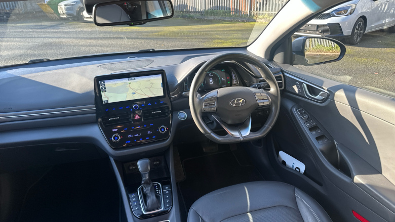Hyundai IONIQ 1.6 GDi Hybrid Premium SE 5dr DCT Hybrid Hatchback
